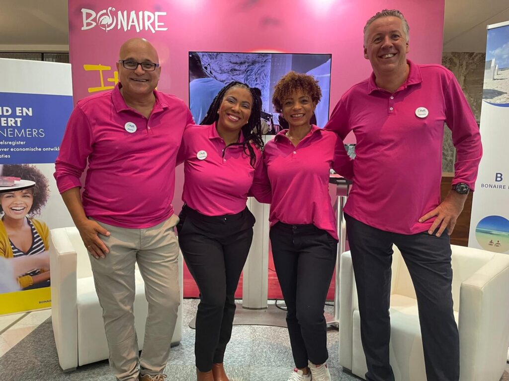 Bonaire Chamber of Commerce and BONHATA attended the FRED expo